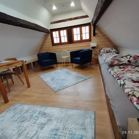 Offene Dachgeschosswohnung * Alsfeld